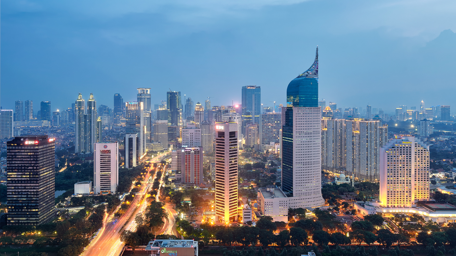 #48 - How the INSEAD MBA Fuels Entrepreneurship: Rani Khatija’s Journey