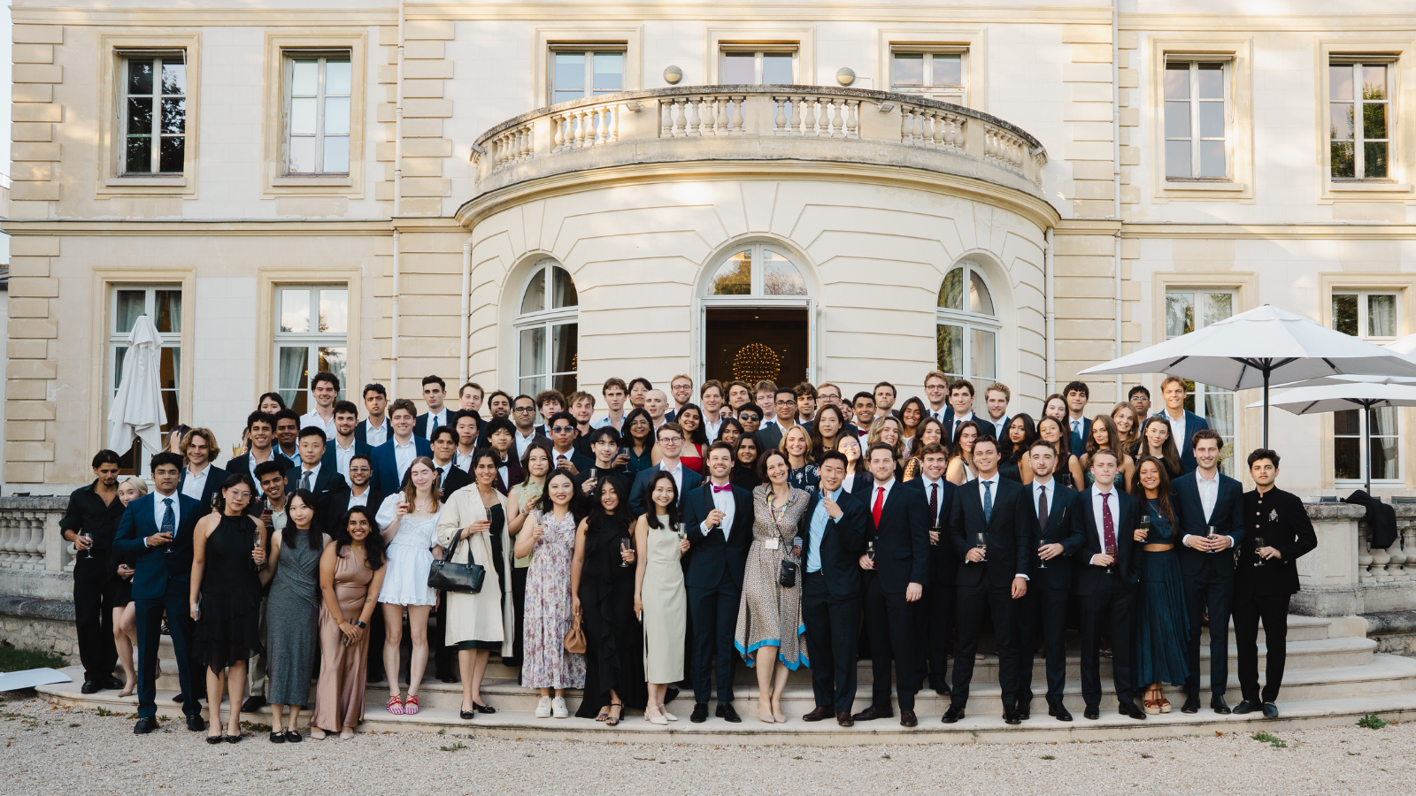 And They're Off: MIM'27's first weeks in Fontainebleau