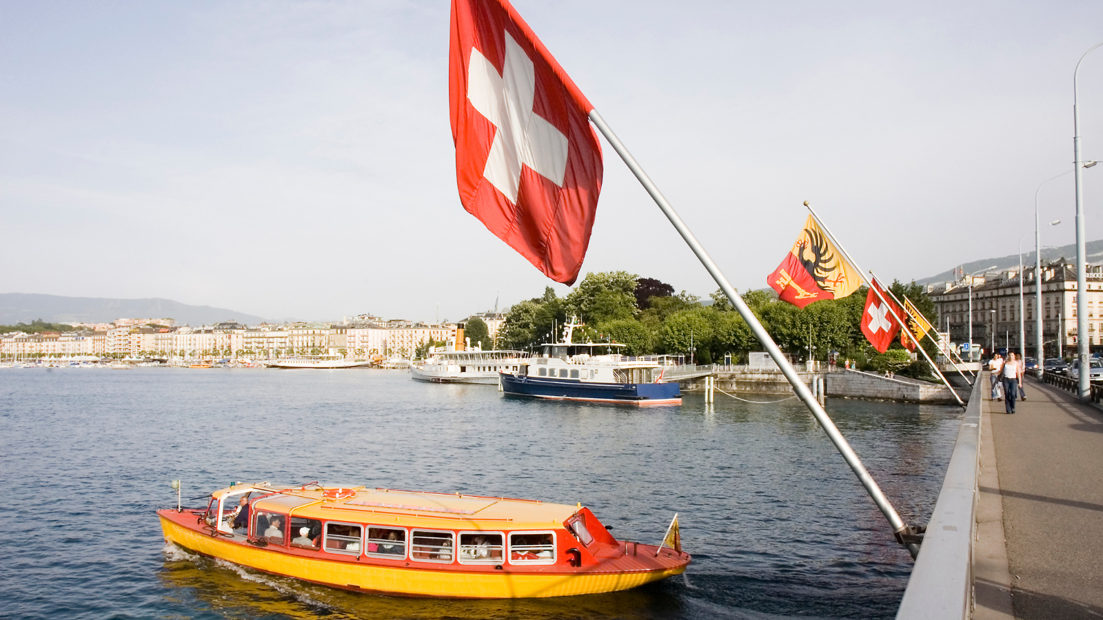 Fundraising in Times of Scarcity: Lessons from Geneva