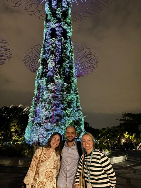 Toni Beattie EMFin Christmas Photo